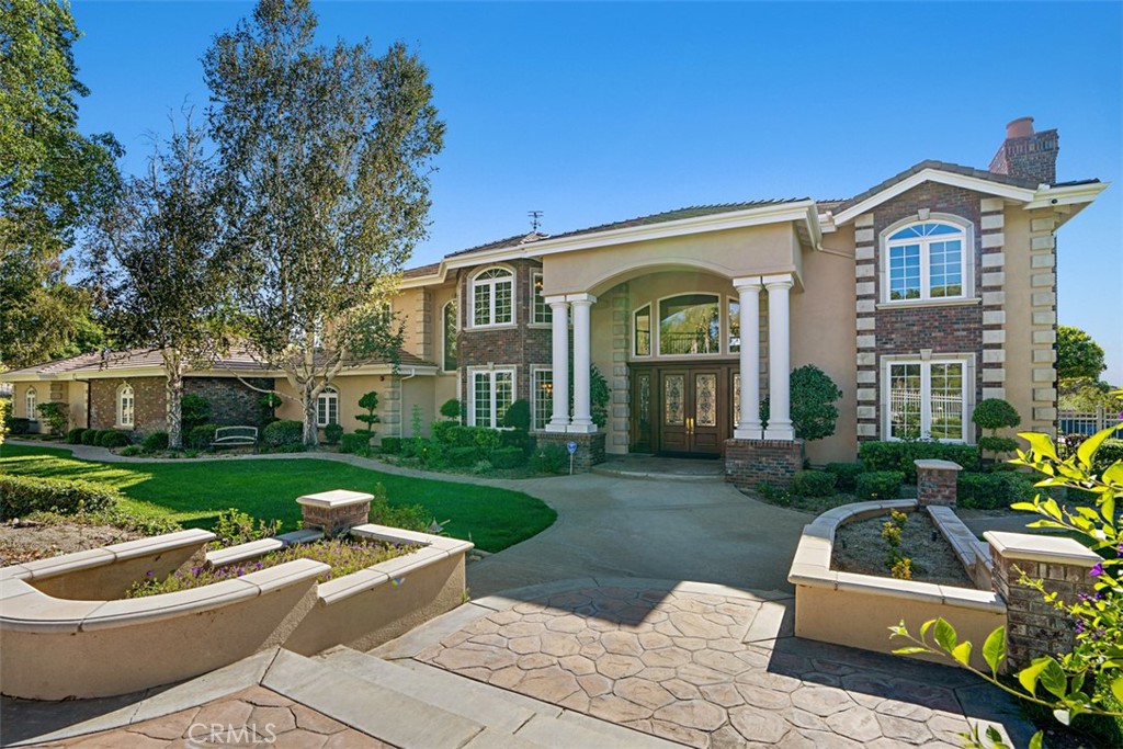 6863 Canyon Hill Drive