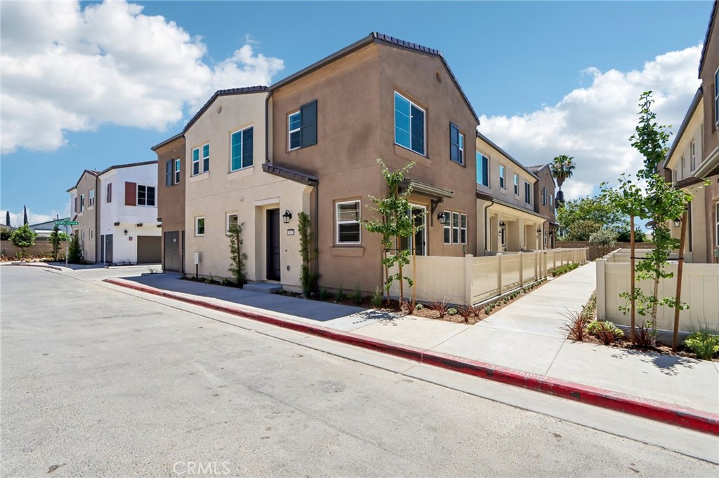 9187 Waverly Lane