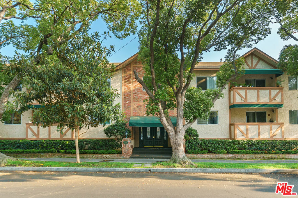 12030 Rochester Avenue 210