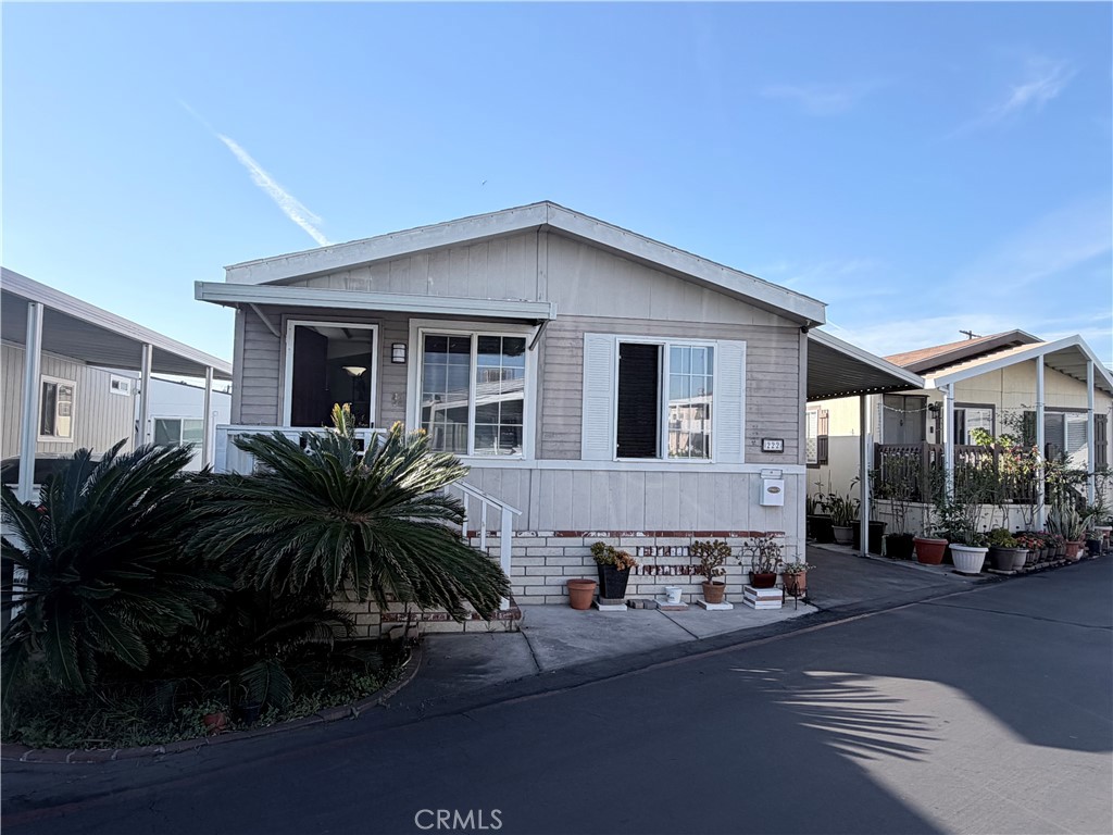 13181 222 Lampson
