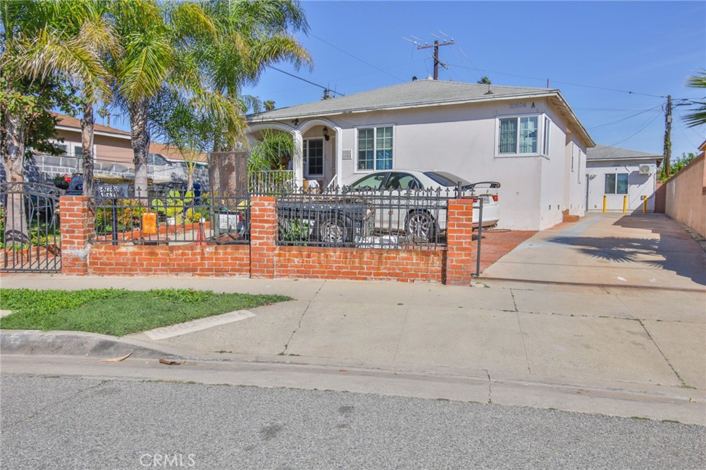 10502 Ravenswood
