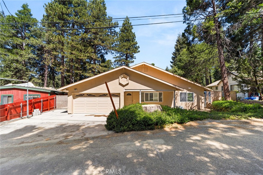 31686 Luring Pines Circle