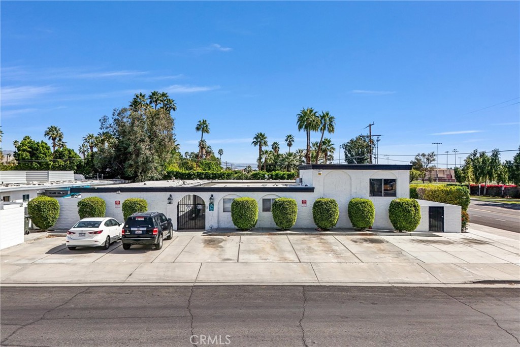1900 E Baristo Road