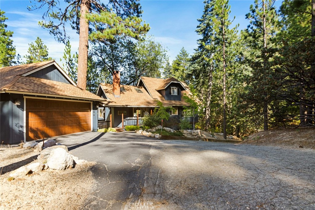 256 N Fairway
