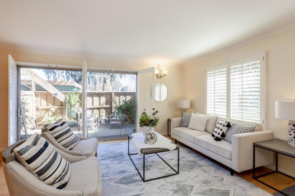 4405 Norwalk Drive 1