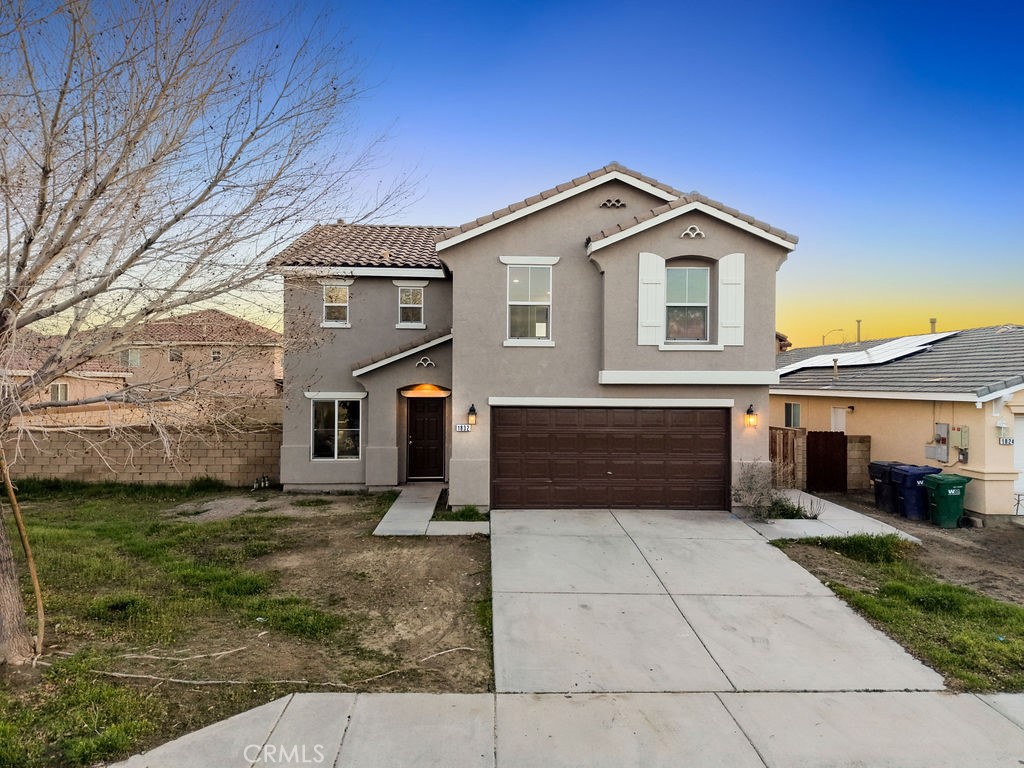 1832 E Ivesbrook