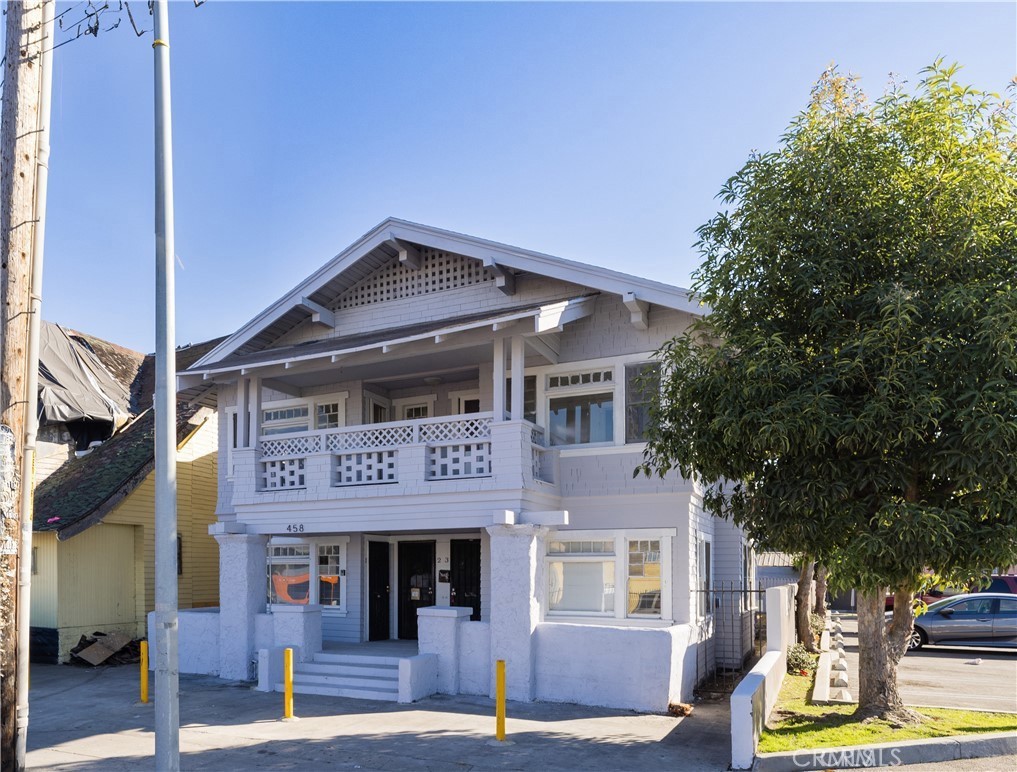 458 W Vernon
