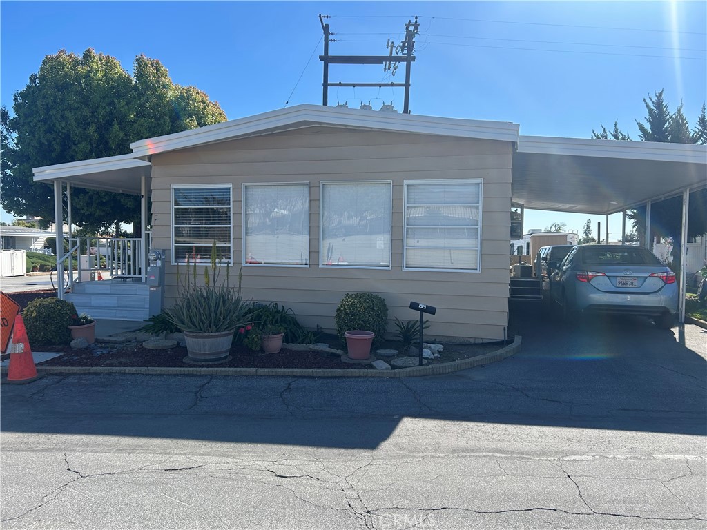 3530 Damien #13 Avenue