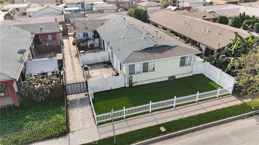 640 W Redondo Beach
