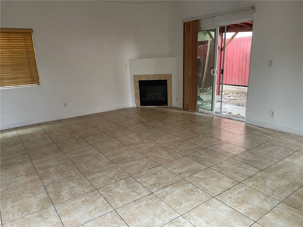 8425 Burnet