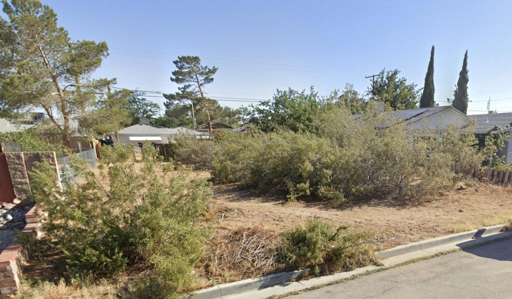 0 W Langley Avenue