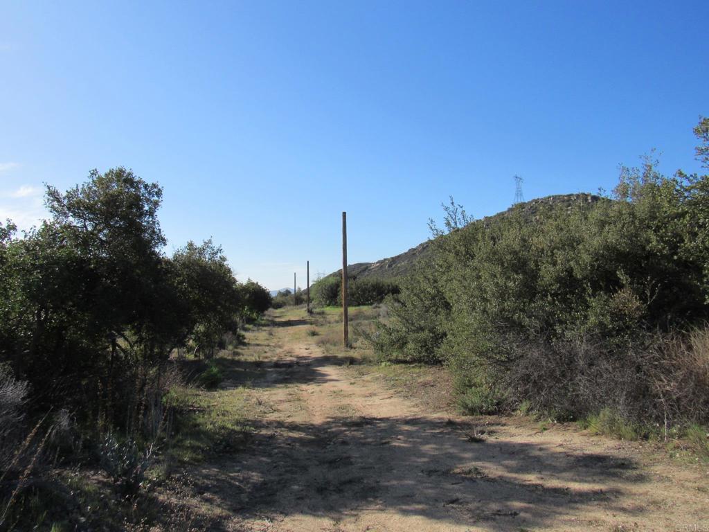 4.38 acres Buckman Springs Rd