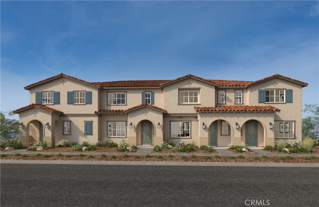 4651 S Moonstar Privado Street