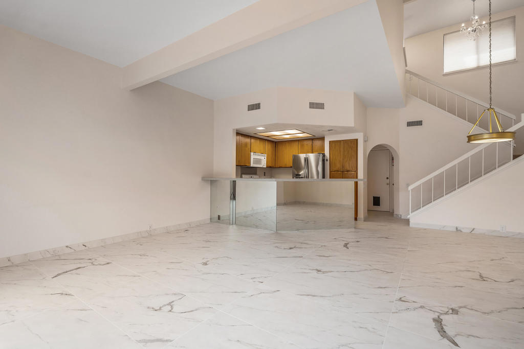 73439 Foxtail Lane