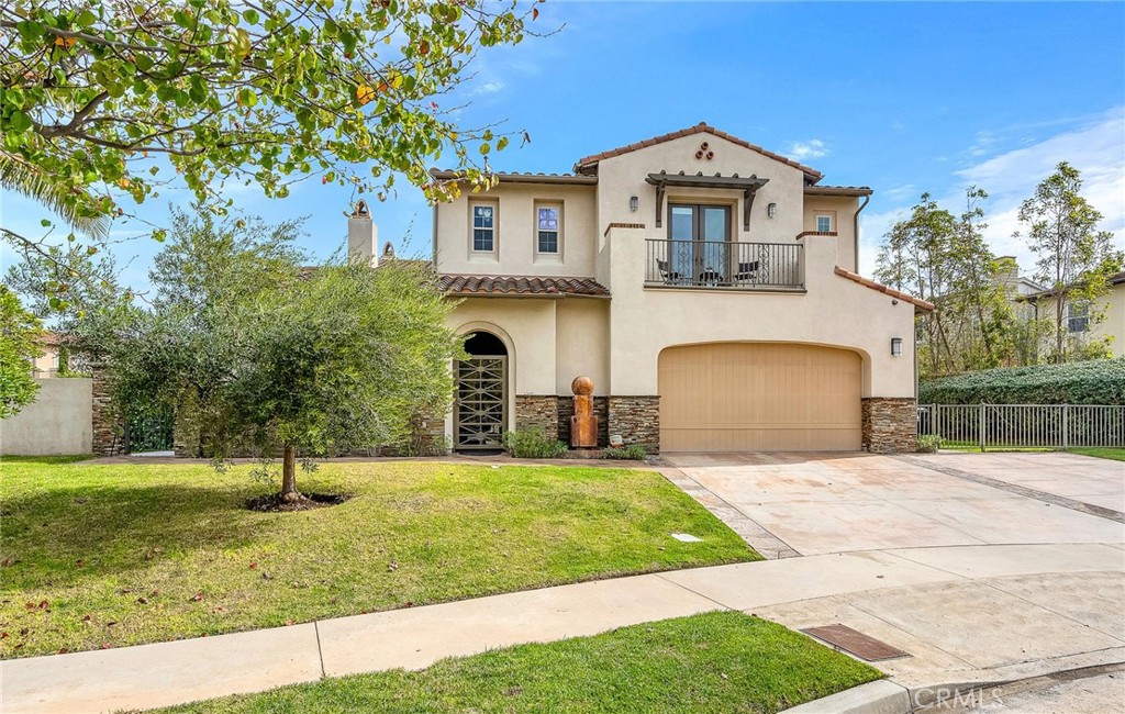 8001 Ocean Bluff