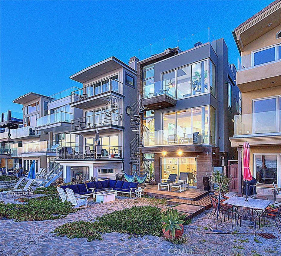 99 A Surfside