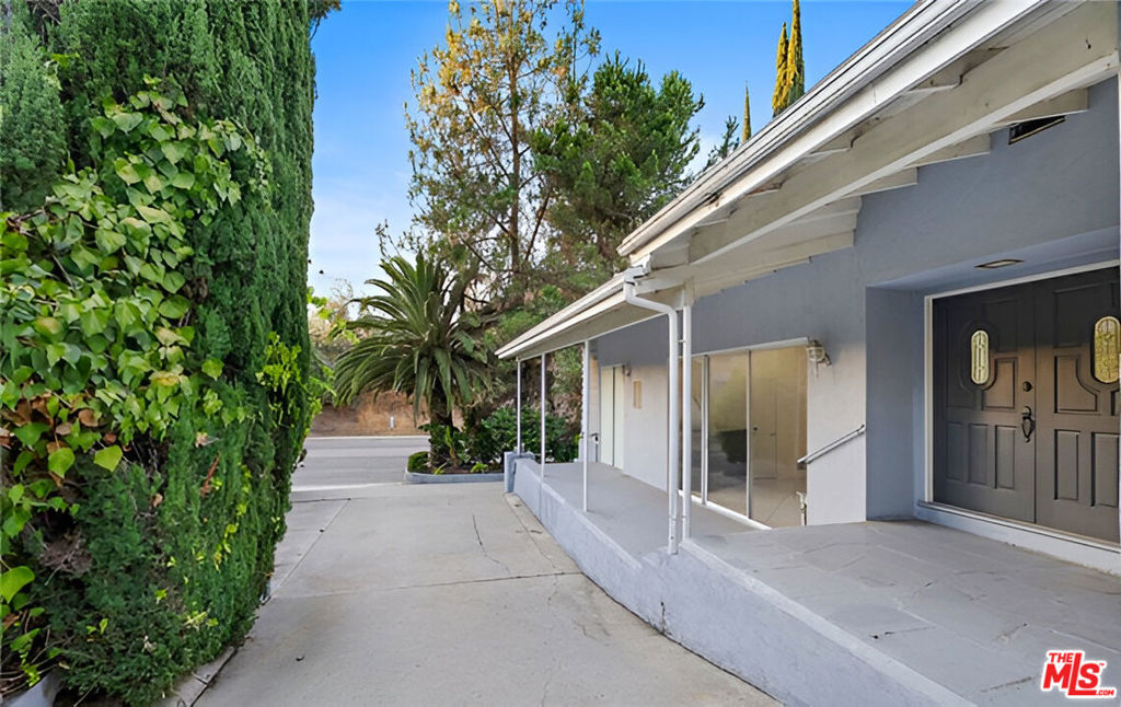 4348 Sepulveda Boulevard