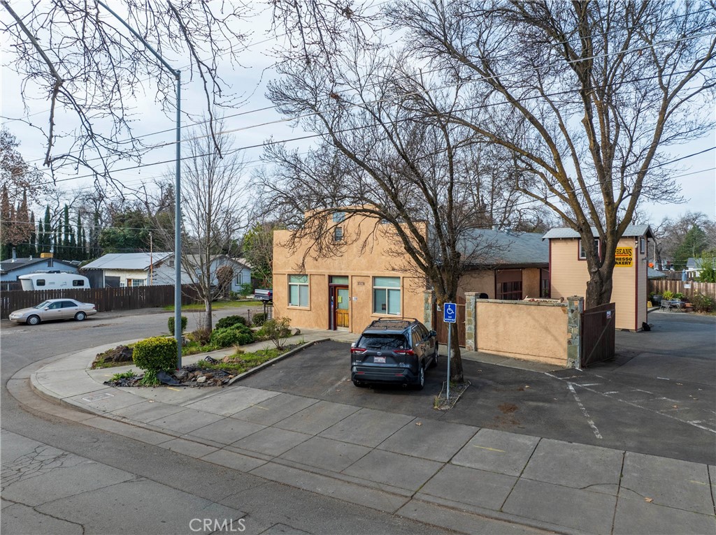 1078 Humboldt