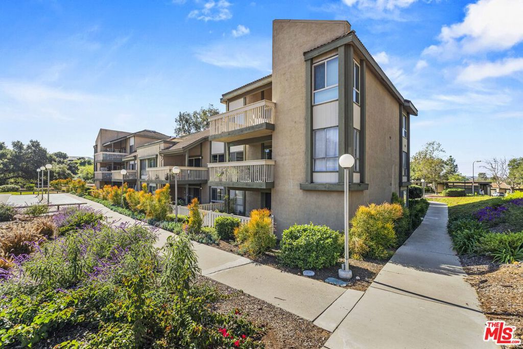 824 Pinetree Circle 14