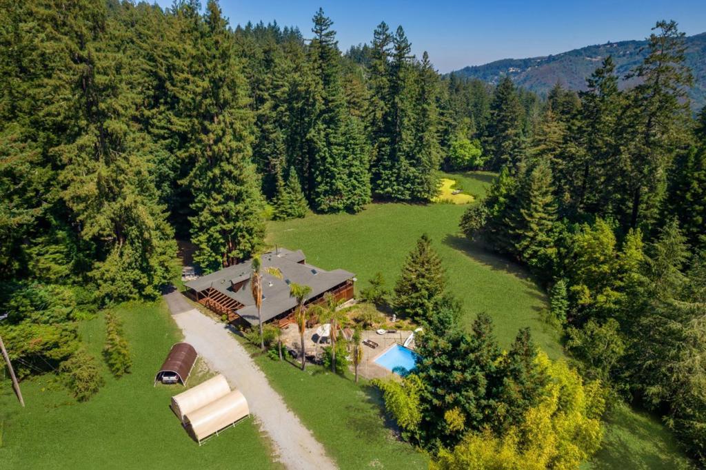 22700 Old Santa Cruz Highway