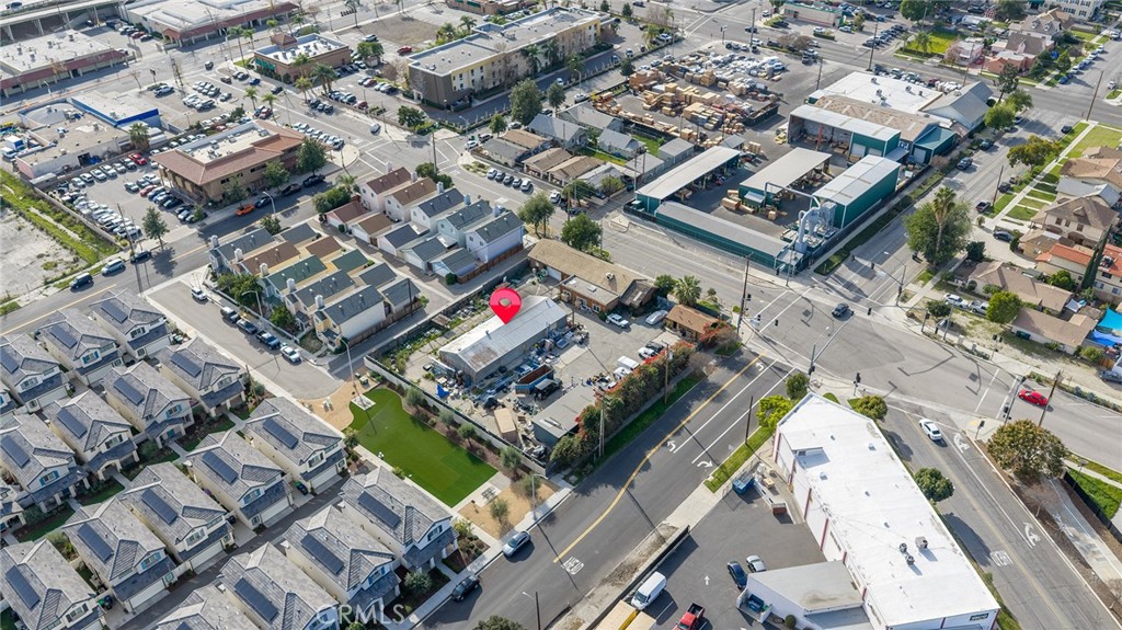 398 N 10th