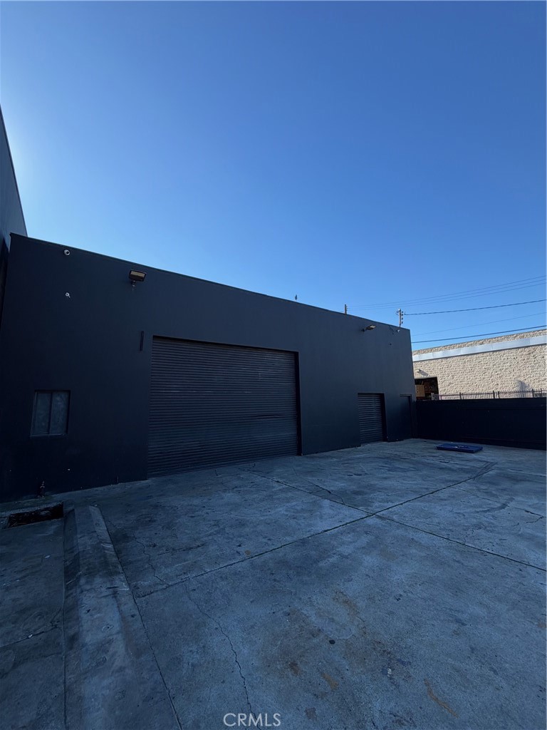 300 E 2nd