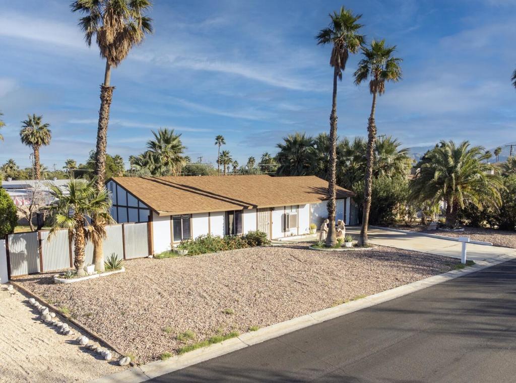 2930 N Bahada Road