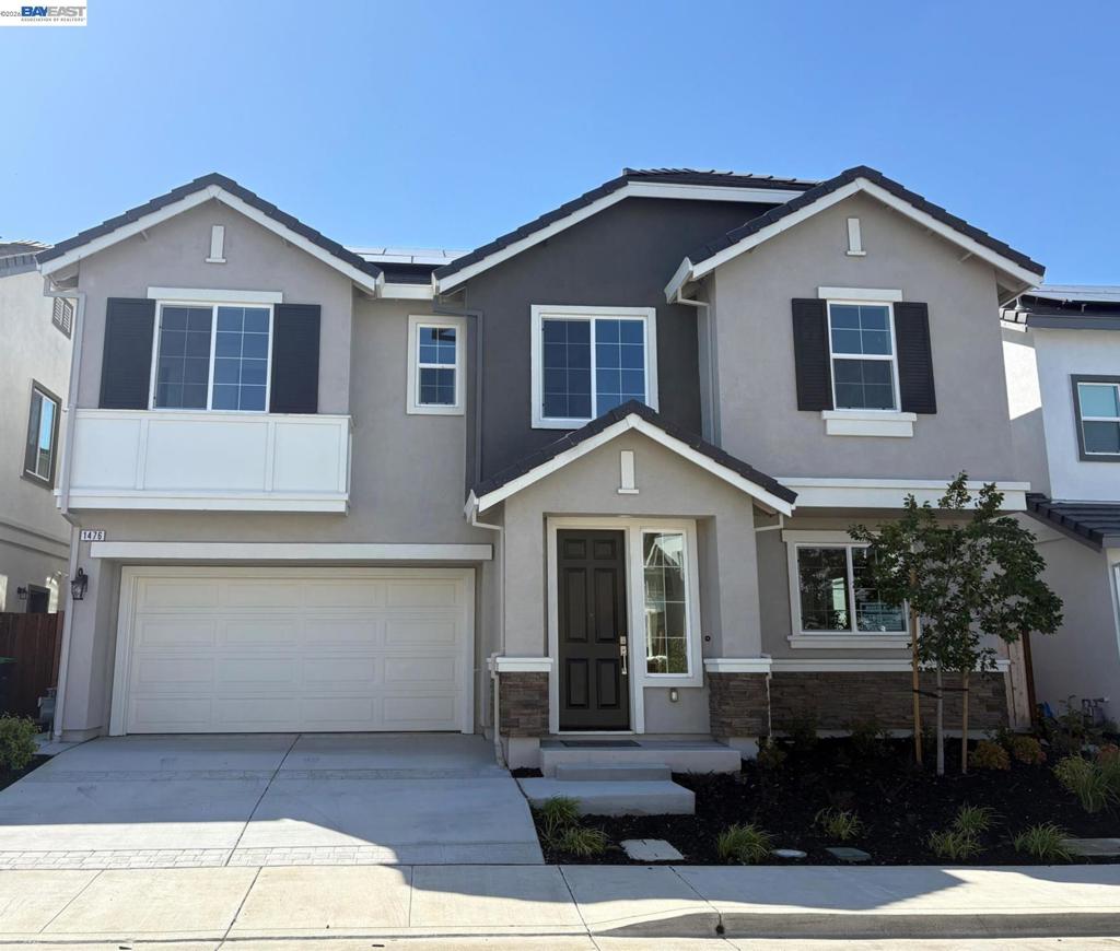 1476 Monument Ln