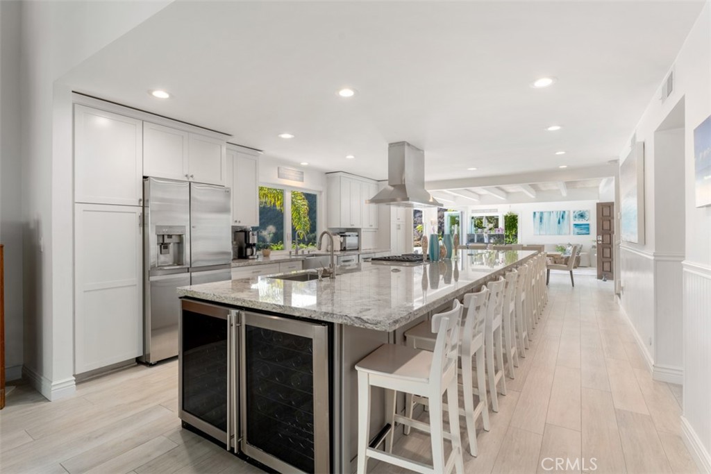 499 Nyes Place