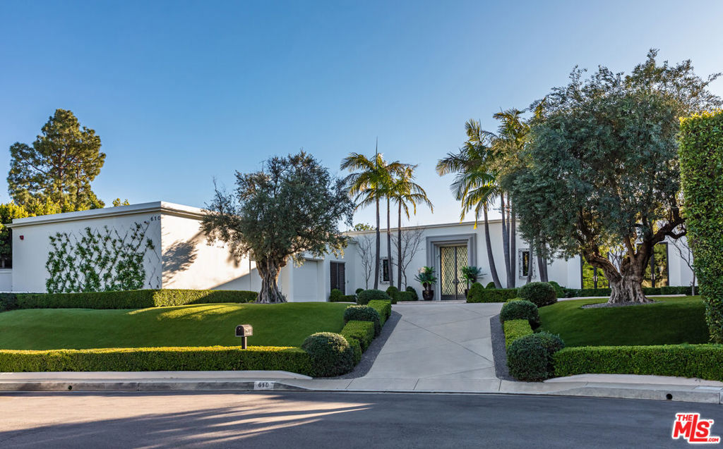 610 Arkell Drive