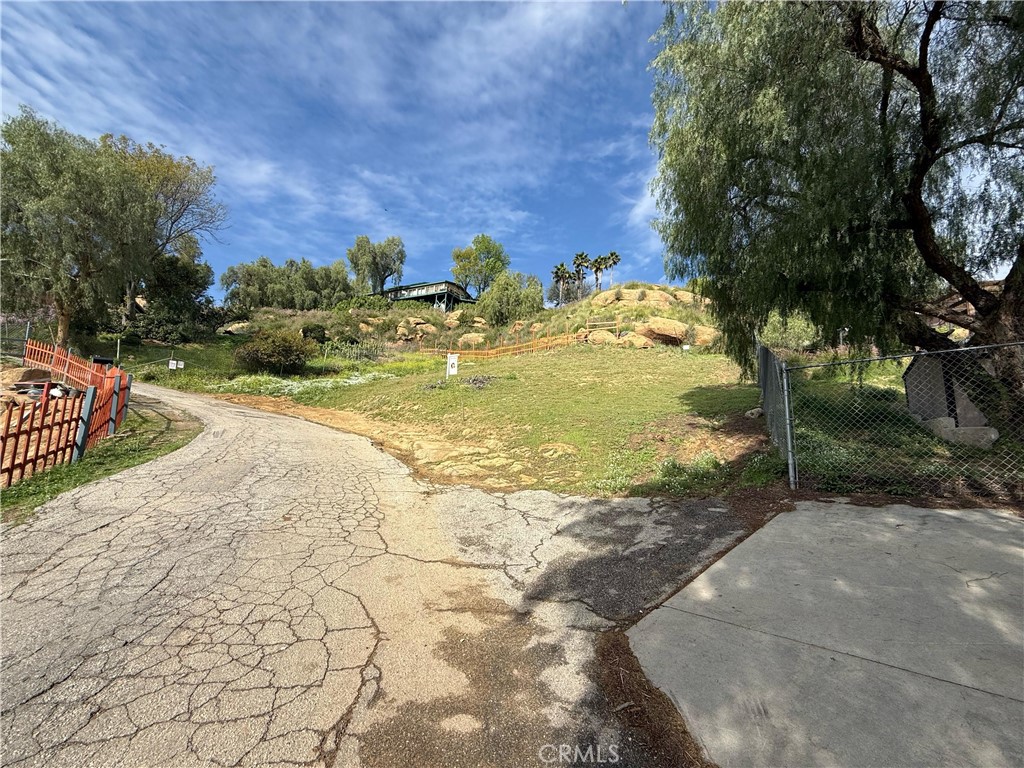 7365 Webb Rd