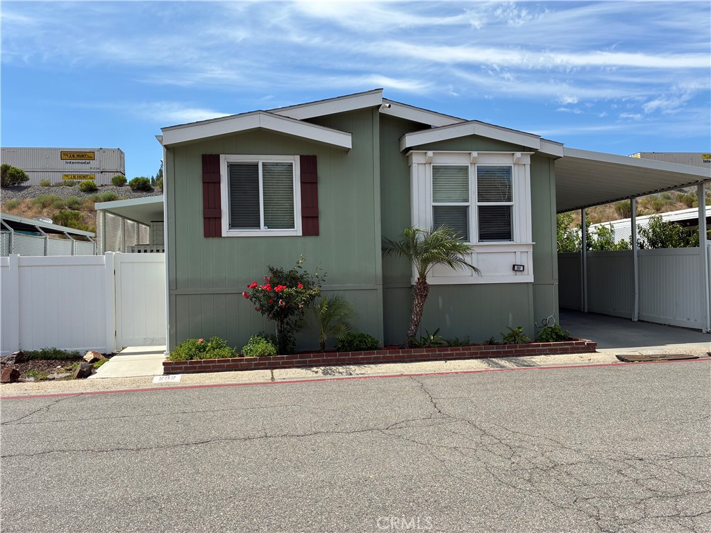 4901 Green River 292