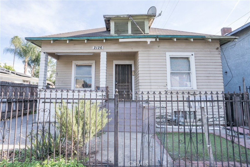 2126 Daly