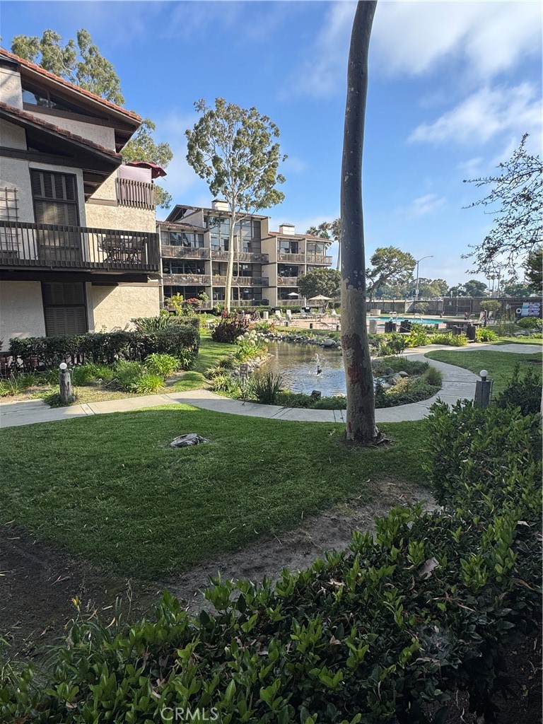 5104 Marina Pacifica Drive S