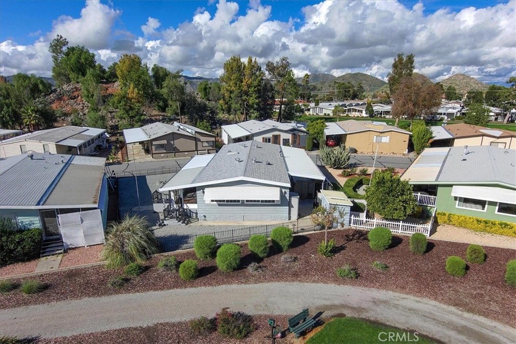5001 W Florida 375