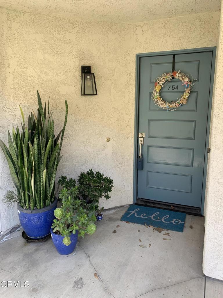 754 Island View Circle