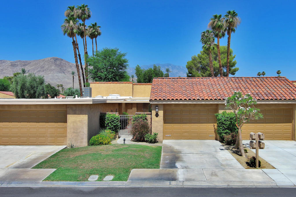 2 Granada Drive