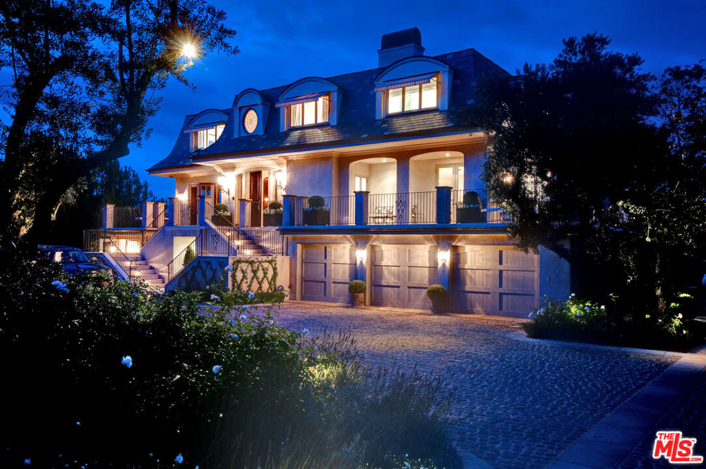 980 STRADELLA Road