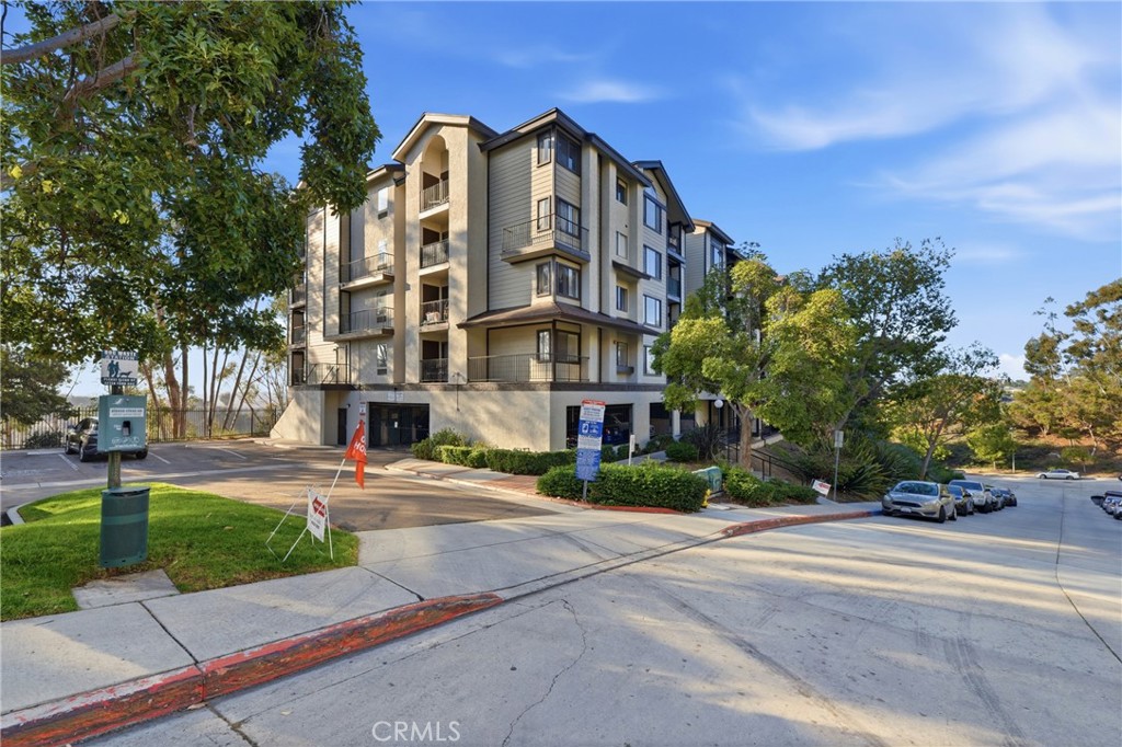 3980 Faircross Place 17