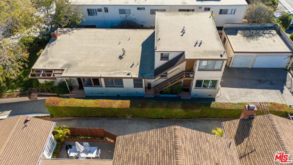 1621 Manning Avenue