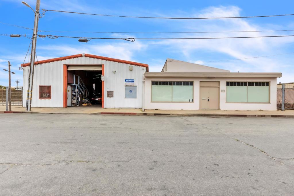 14 Front Street 16