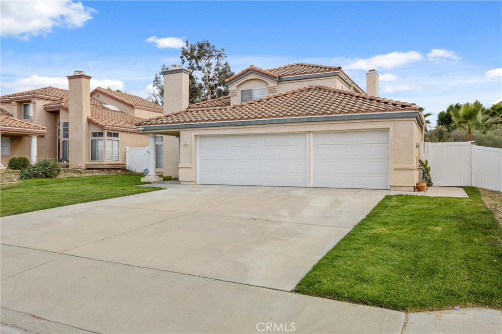 2584 Gunnison