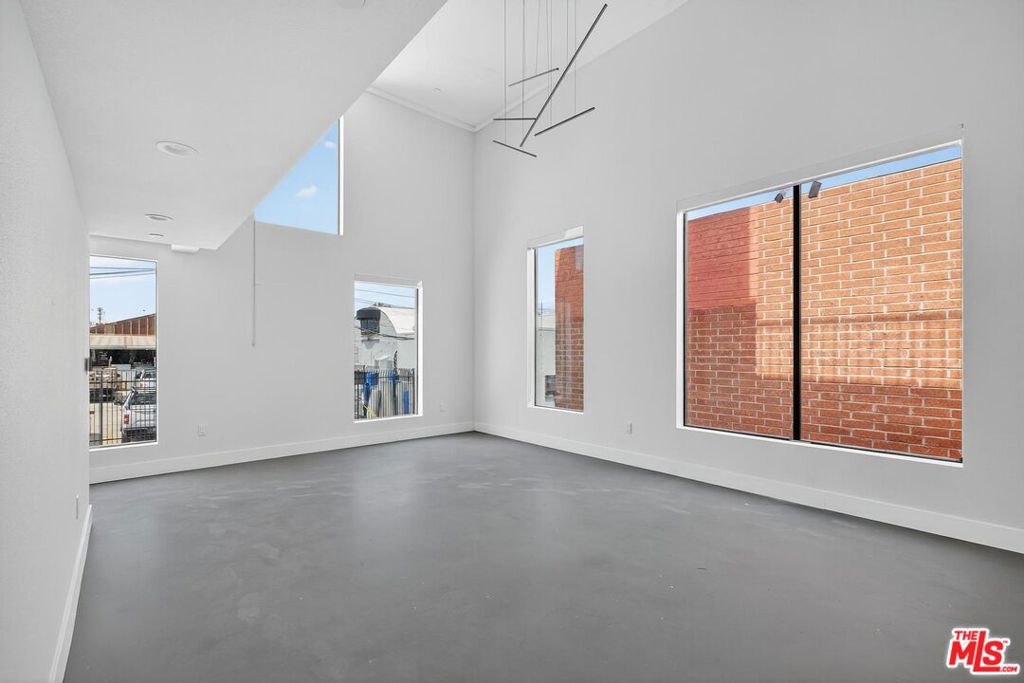 2412 Eads Street 2