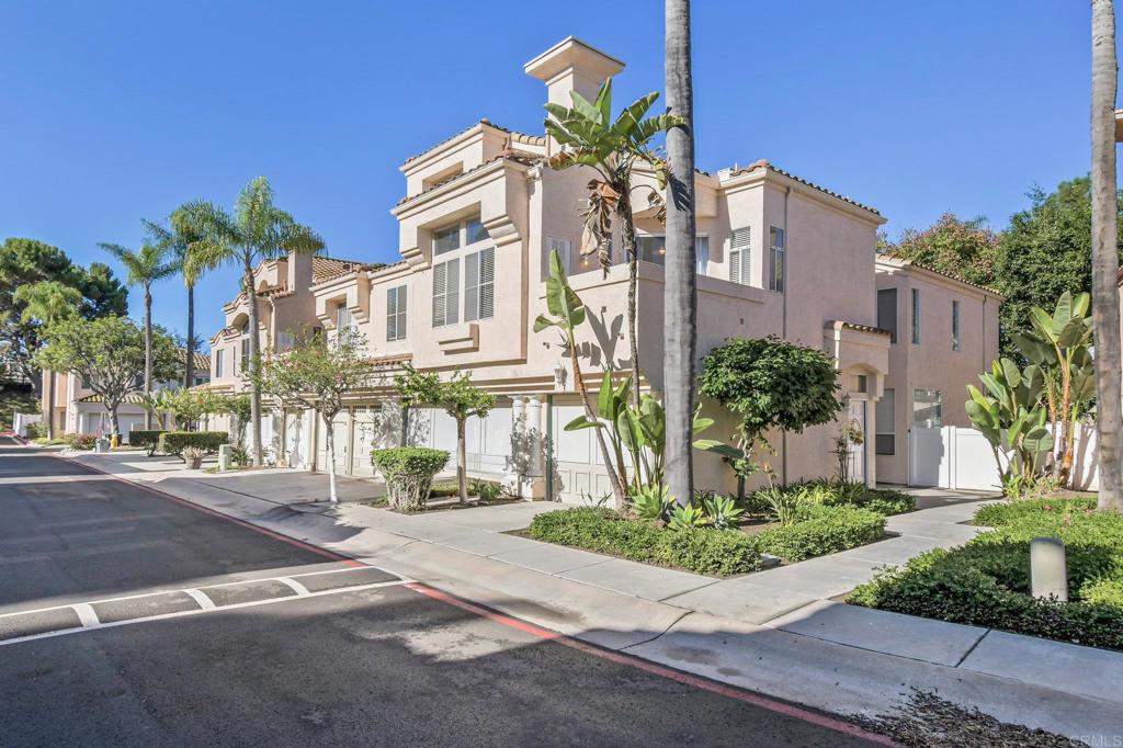 1386 Serena Circle #1