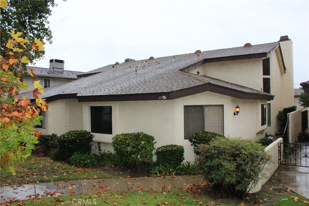 8267 San Bernardino