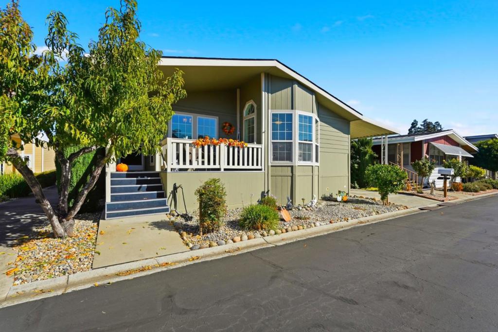 845 Villa Teresa Way 845