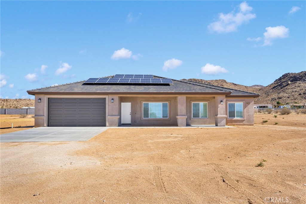 15561 Desert Star