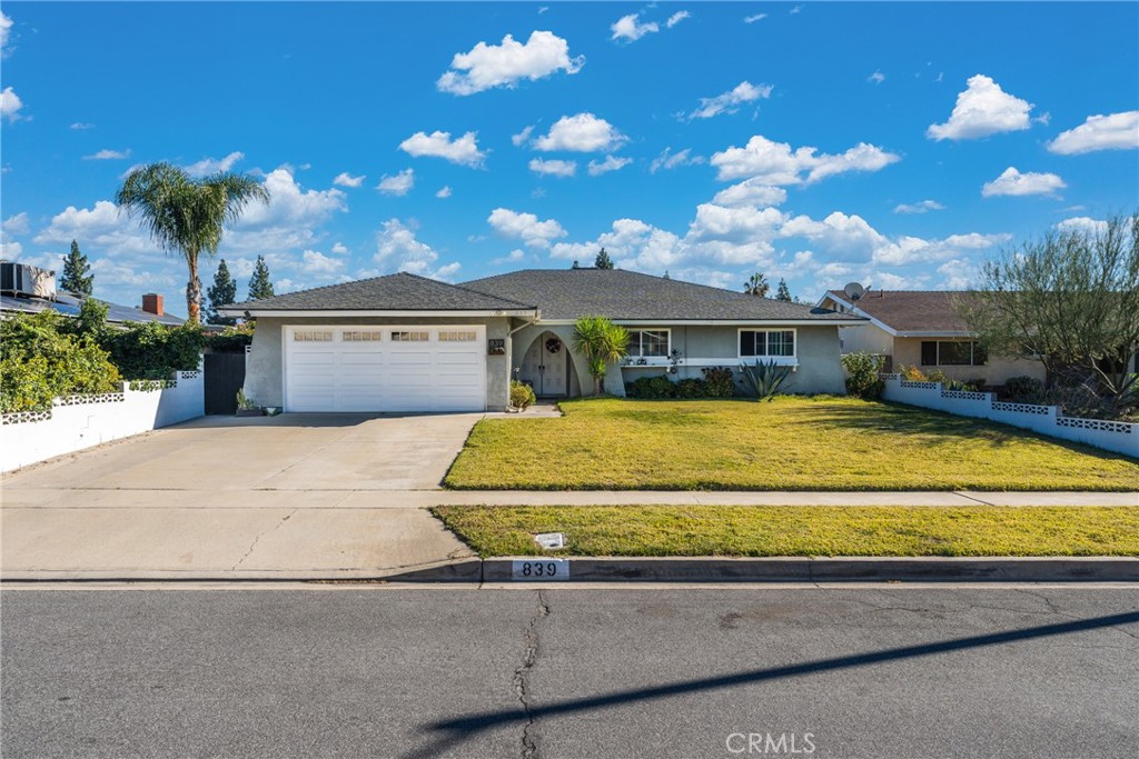 839 S Aspen