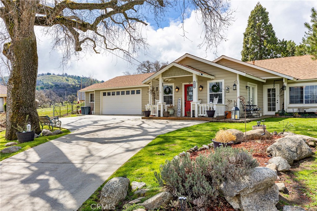 28841 Delaware Drive