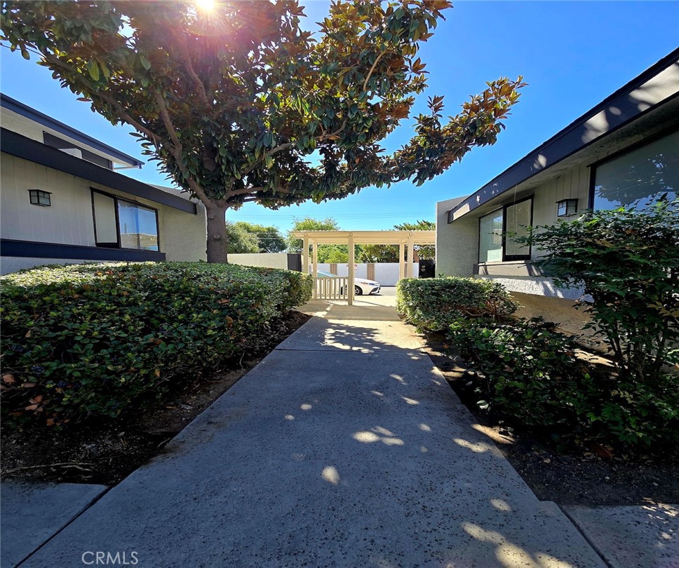 20821 E Calora E1